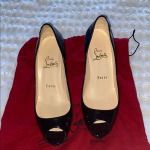 christian louboutin very prive (never used)